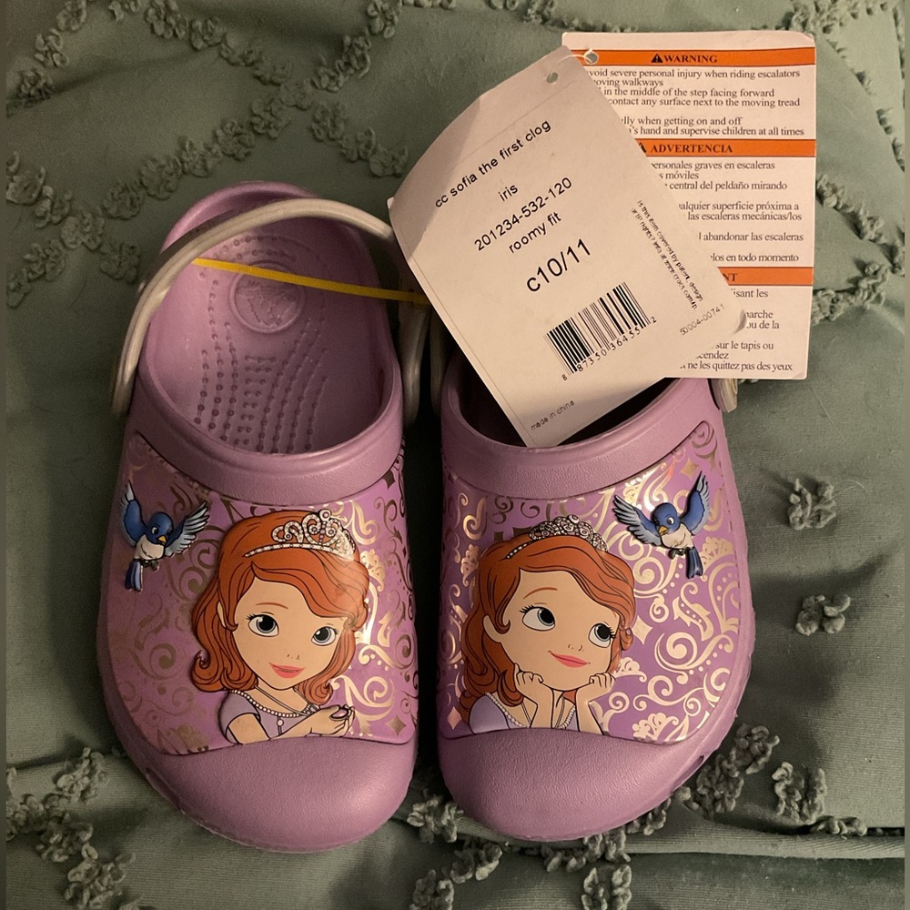 NEW RARE Crocs 201234 Classic Clog Sofia the First in Iris / Purple Size C10/C11